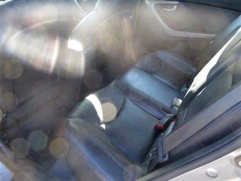 Used 2012 Hyundai Elantra Limited image 17