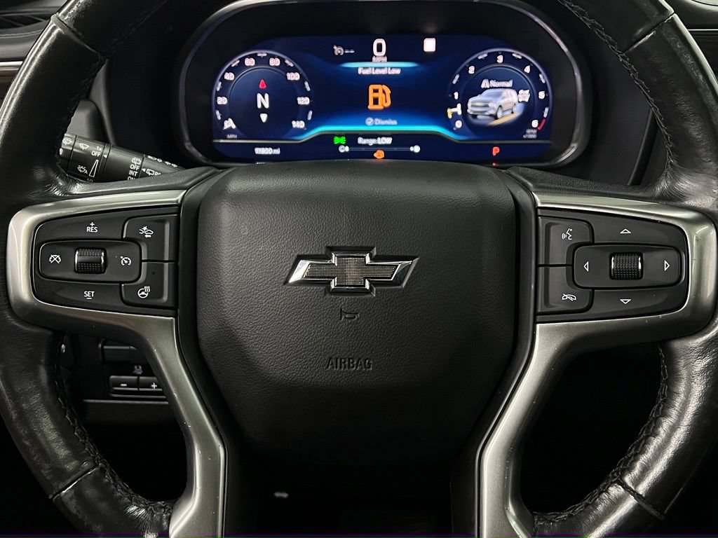 Used 2022 Chevrolet Tahoe Z71 w/ Luxury Package AWD/4WD image 16