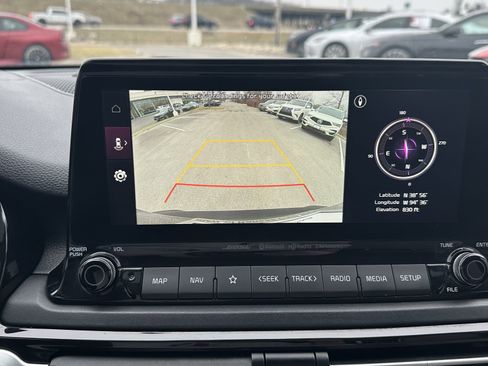 Used 2022 Kia Seltos SX w/ Sunroof Package image 28