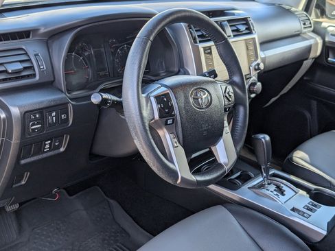 Used 2022 Toyota 4Runner SR5 Premium w/ Moonroof Package image 15