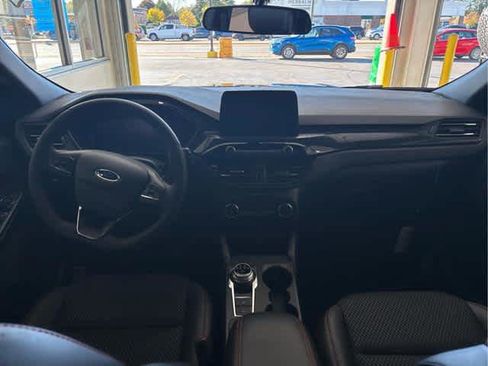 New 2025 Ford Escape ST-Line w/ Cold Weather Package image 7