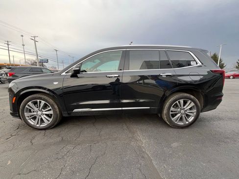 Used 2024 Cadillac XT6 Premium Luxury w/ LPO, Floor Liner Package image 8