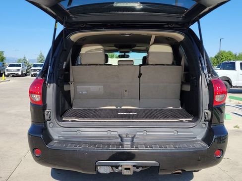 Used 2015 Toyota Sequoia Platinum w/ Preferred Accessory Package AWD/4WD image 16