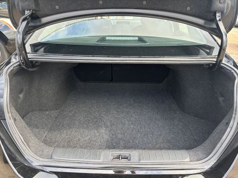 Used 2025 Nissan Sentra S image 29