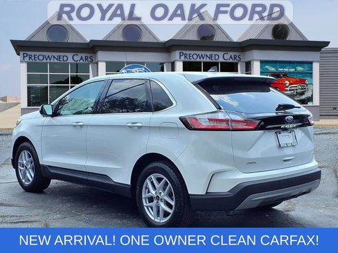 Certified 2023 Ford Edge SEL w/ Convenience Package AWD/4WD image 2