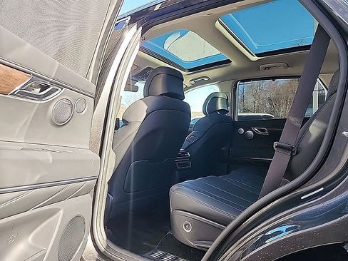 Used 2025 Genesis GV80 2.5T Advanced image 20