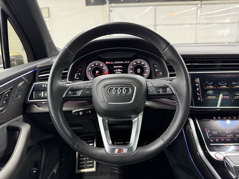 Used 2020 Audi SQ7 Prestige w/ Prestige Package image 13