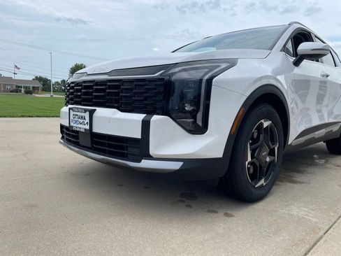 New 2026 Kia Sportage EX w/ EX Panorama Roof Package FWD image 15