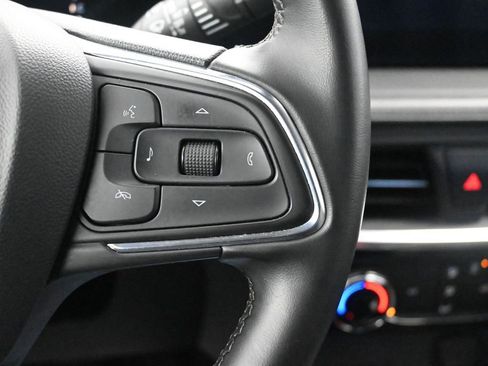 Used 2024 Buick Encore GX Sport Touring image 32