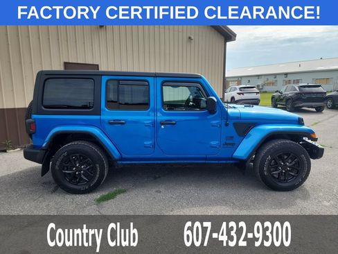 Used 2023 Jeep Wrangler Unlimited Sport w/ LED Headlamp & Fog Lamp Group AWD/4WD image 9