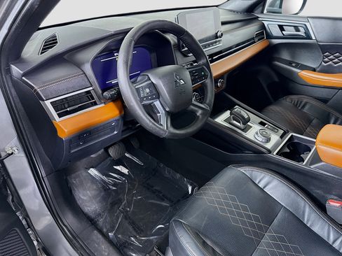 Used 2022 Mitsubishi Outlander SEL FWD image 23