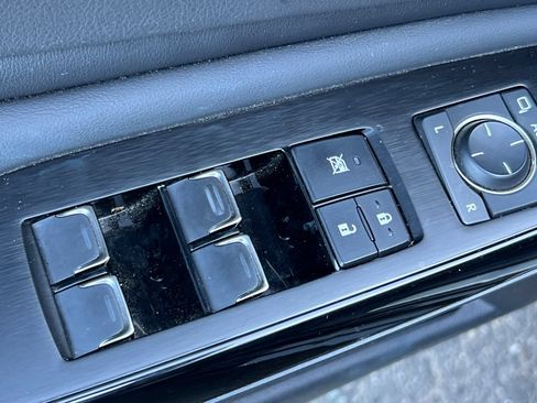 Used 2024 Lexus ES 350 F Sport w/ Accessory Package (Z2) FWD image 13
