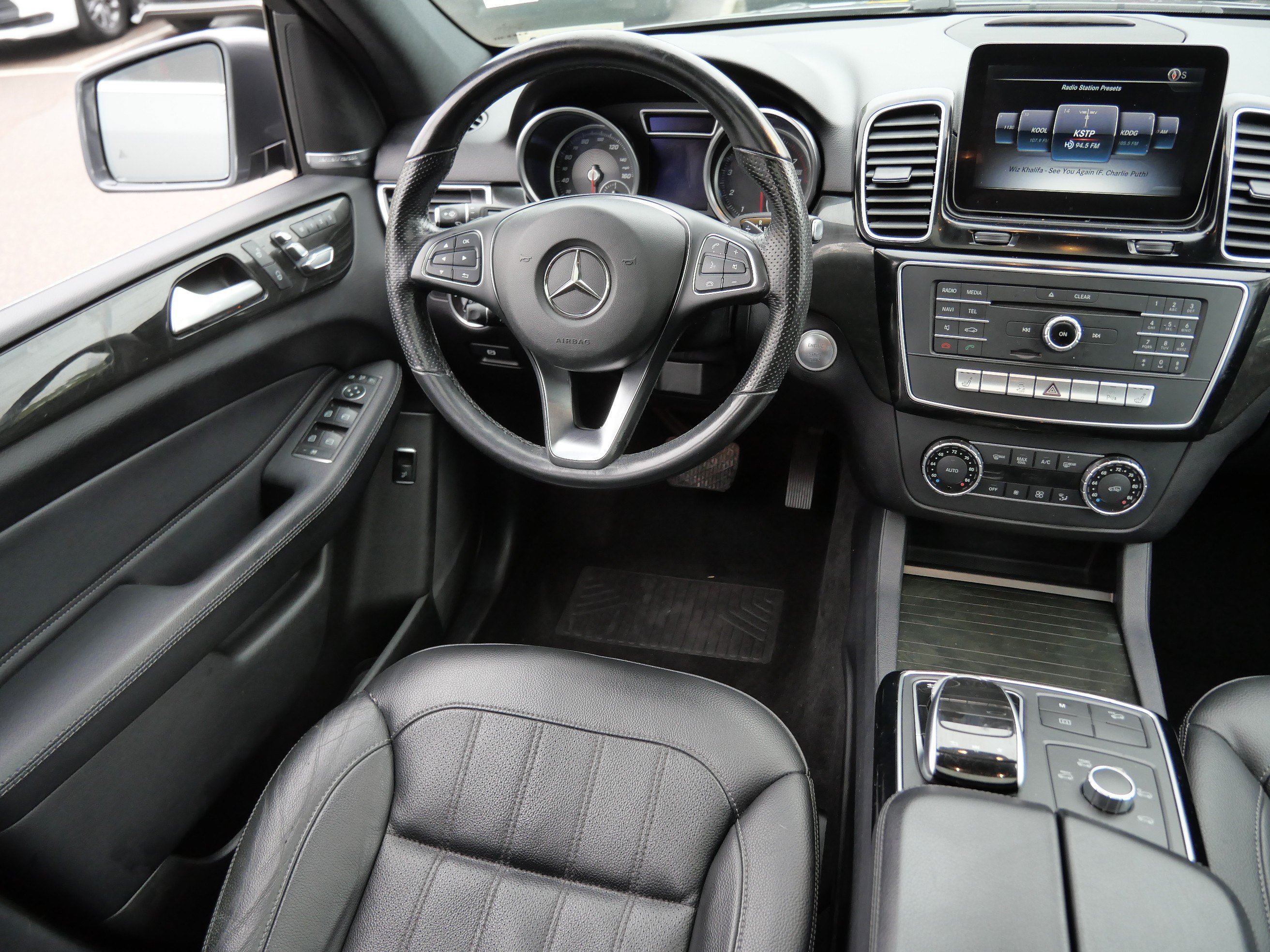Used 2017 Mercedes-Benz GLE 350 4MATIC image 9