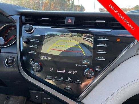 Used 2019 Toyota Camry XSE image 19