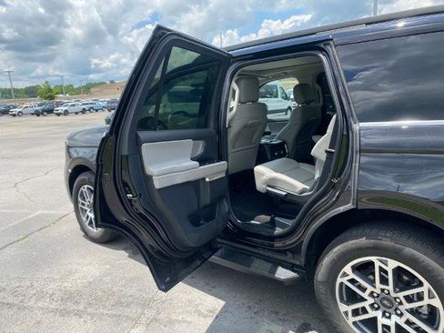 Certified 2025 Ford Expedition Active RWD image 28