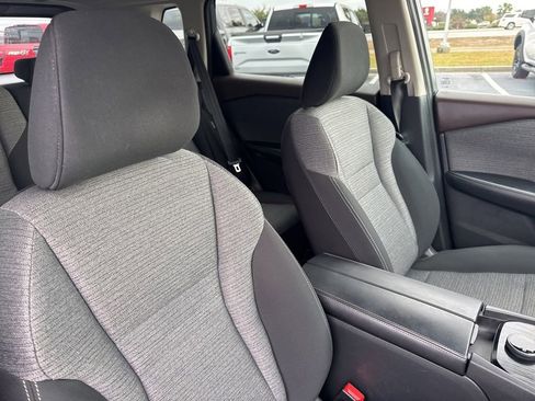 Certified 2021 Nissan Rogue SV image 19