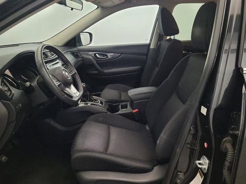Used 2017 Nissan Rogue SV AWD/4WD image 17