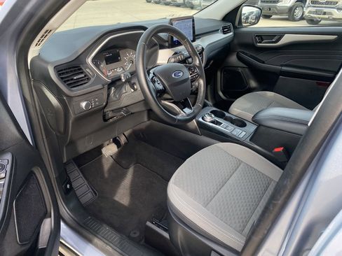 Used 2022 Ford Escape SE w/ Cold Weather Package image 20