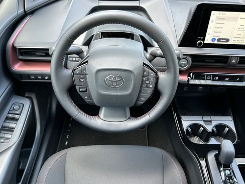 New 2026 Toyota Prius Plug-In Hybrid FWD image 13