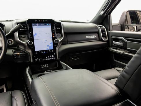 Used 2023 RAM 2500 Big Horn w/ Night Edition image 37