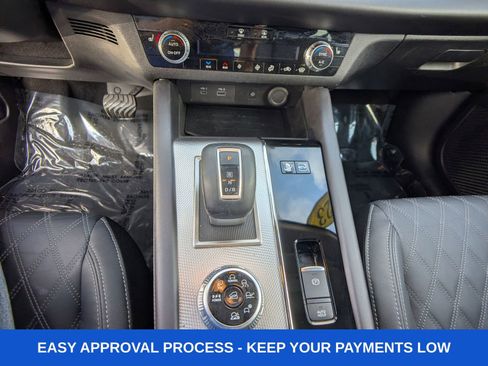 Used 2023 Mitsubishi Outlander SEL image 28