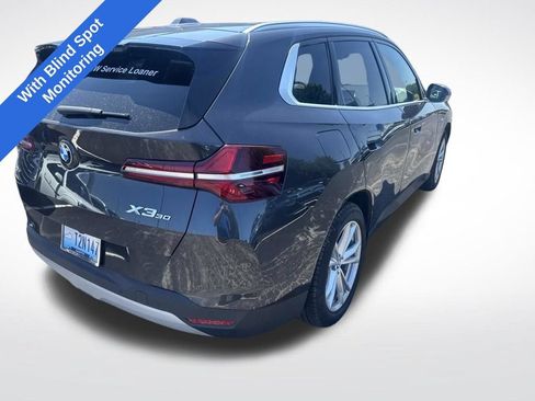 Used 2025 BMW X3 xDrive30i w/ Premium Package AWD/4WD image 2