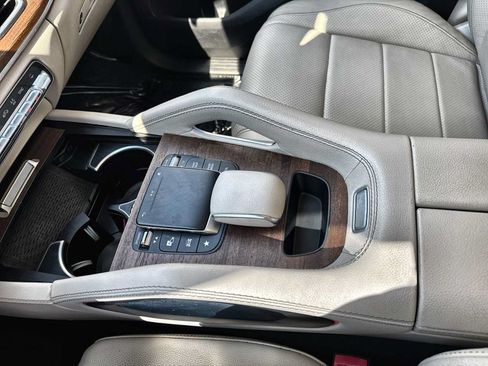 Used 2021 Mercedes-Benz GLE 350 4MATIC w/ 3rd Row Seat Package image 23