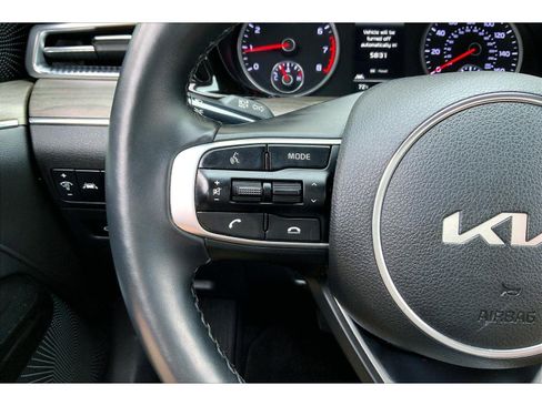 Used 2022 Kia K5 EX w/ EX Premium Package image 17