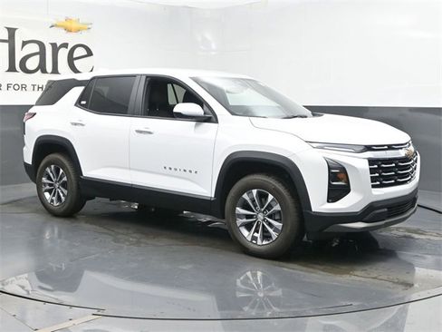 New 2026 Chevrolet Equinox LT w/ LPO, Floor Liner Package image 6