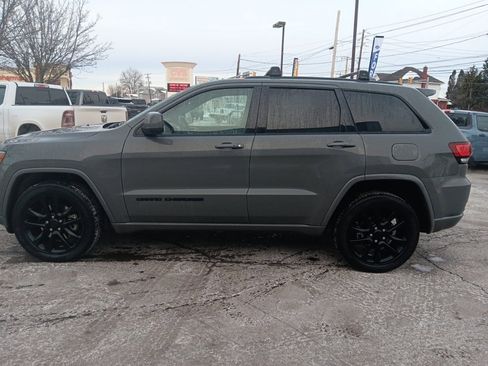 Used 2021 Jeep Grand Cherokee Laredo X image 7