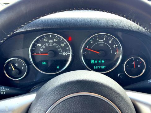 Used 2017 Jeep Wrangler Unlimited Sahara w/ Quick Order Package 24E Chief image 25