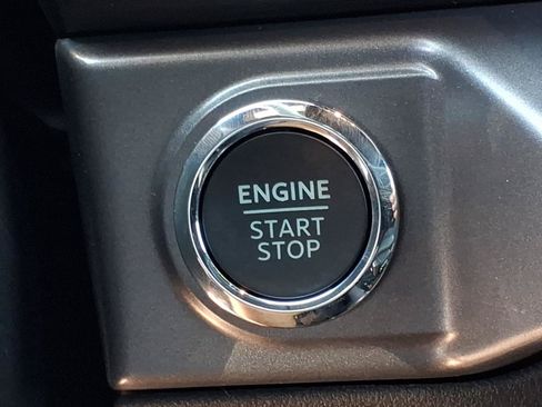Used 2026 Ford F150 XLT w/ Equipment Group 302A MID AWD/4WD image 24