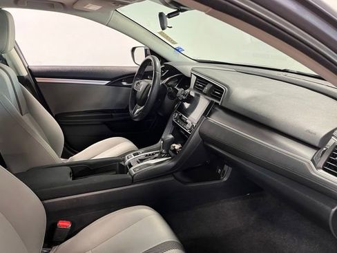Used 2017 Honda Civic EX image 11