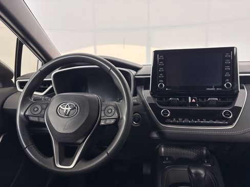 Used 2022 Toyota Corolla XSE image 22