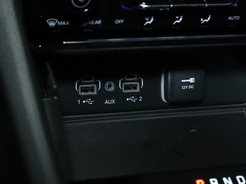 Used 2025 Jeep Grand Cherokee 4WD image 26