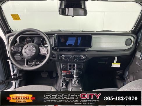 New 2026 Jeep Wrangler Unlimited Sport image 29