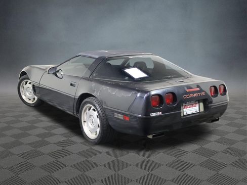 Used 1995 Chevrolet Corvette Coupe RWD image 10