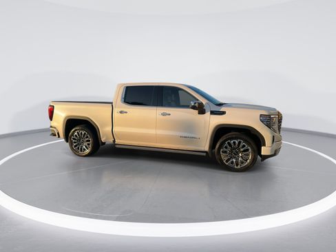 Certified 2023 GMC Sierra 1500 Denali Ultimate image 10