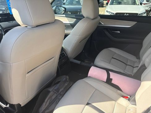 Used 2024 MAZDA CX-90 Plug-In Hybrid w/ Premium Pkg AWD/4WD image 15