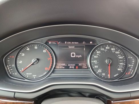 Used 2017 Audi A4 2.0T Premium w/ Audi MMI Navigation Plus AWD/4WD image 15