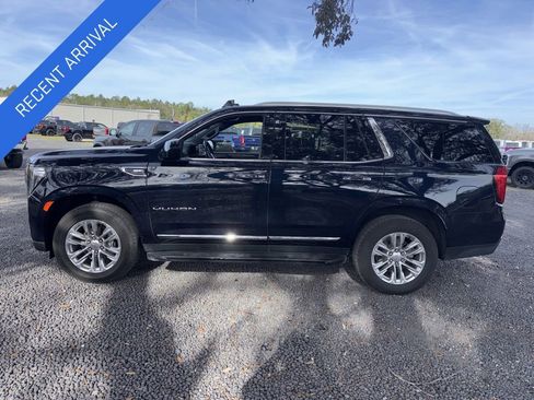 Used 2023 GMC Yukon SLT image 2