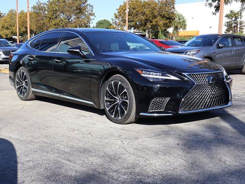 Used 2023 Lexus LS 500 w/ Luxury Package image 64
