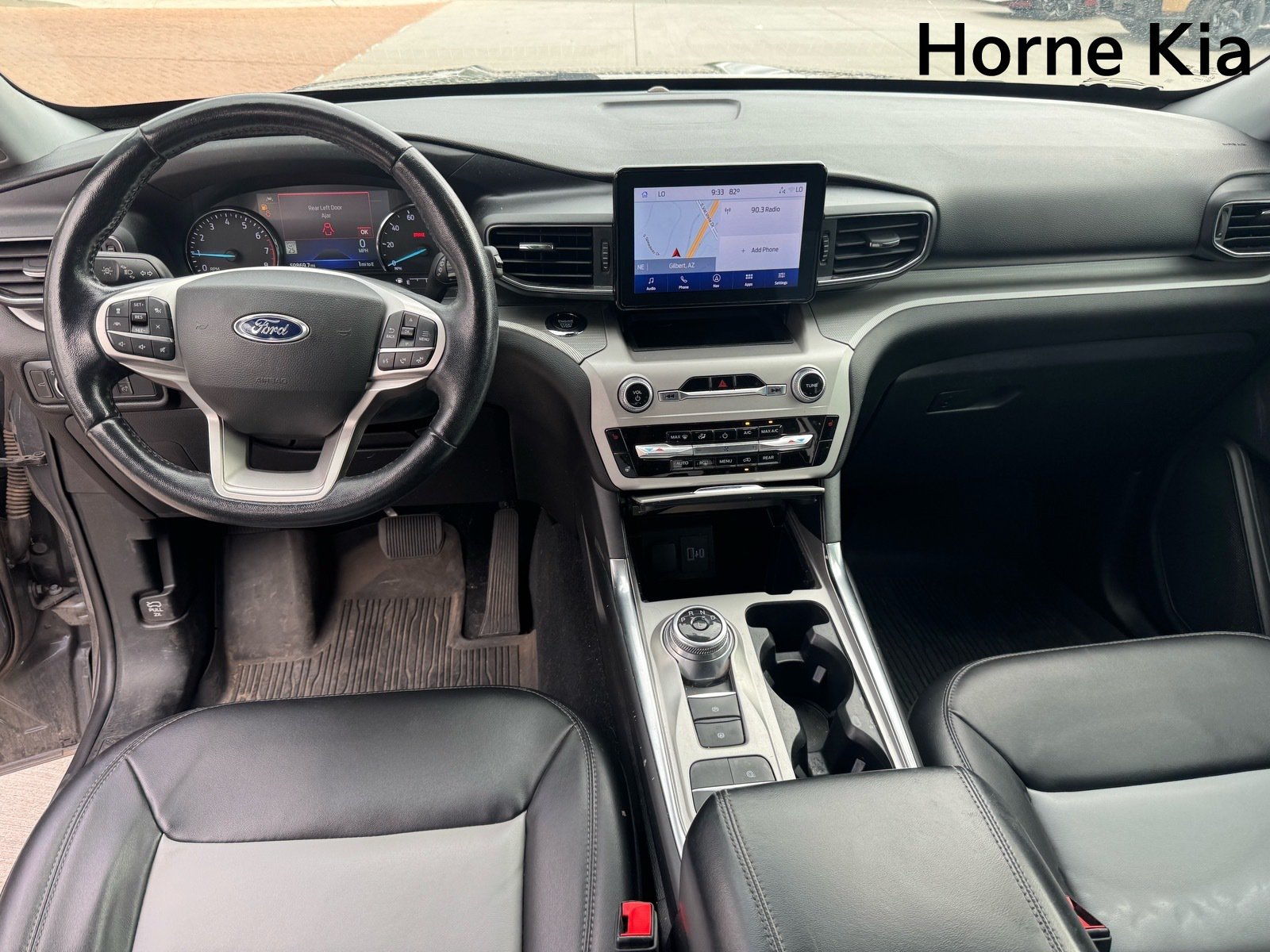 Used 2022 Ford Explorer XLT w/ Equipment Group 202A RWD image 15