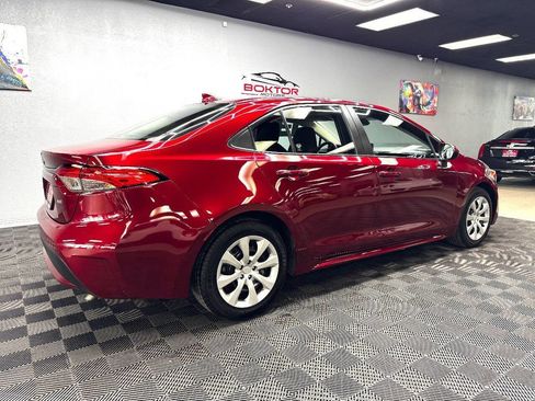 Used 2022 Toyota Corolla LE FWD image 15