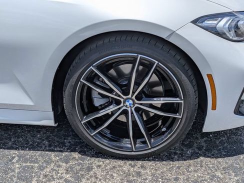 Used 2024 BMW 330i Sedan w/ M Sport Package RWD image 10