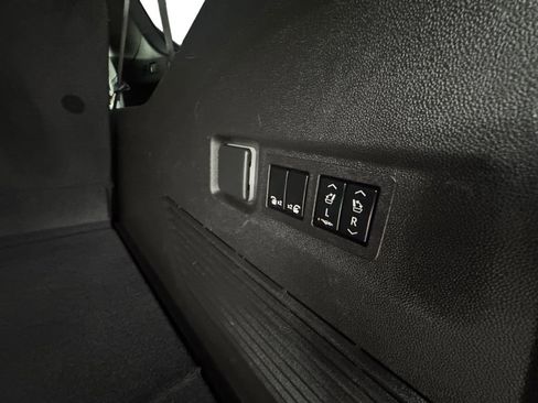 Used 2022 GMC Yukon XL Denali image 20