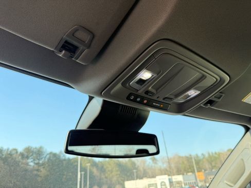 Used 2024 Chevrolet Silverado 2500 Custom w/ Custom Value Package image 25