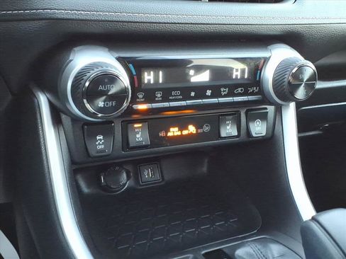 Used 2024 Toyota RAV4 XLE image 20