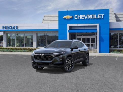 New 2026 Chevrolet Trax RS w/ Driver Confidence Package FWD image 32