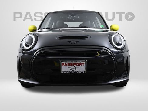 Used 2024 MINI Cooper SE image 2